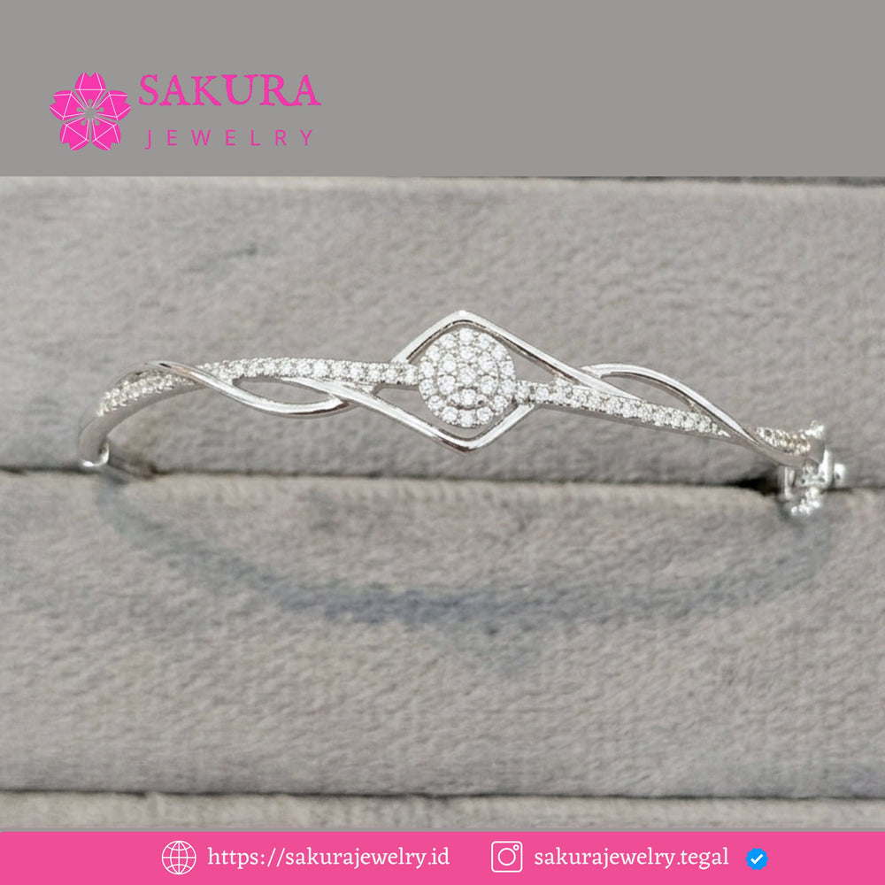 Diamond Bangle Code D6W3XZ Berlian Natural