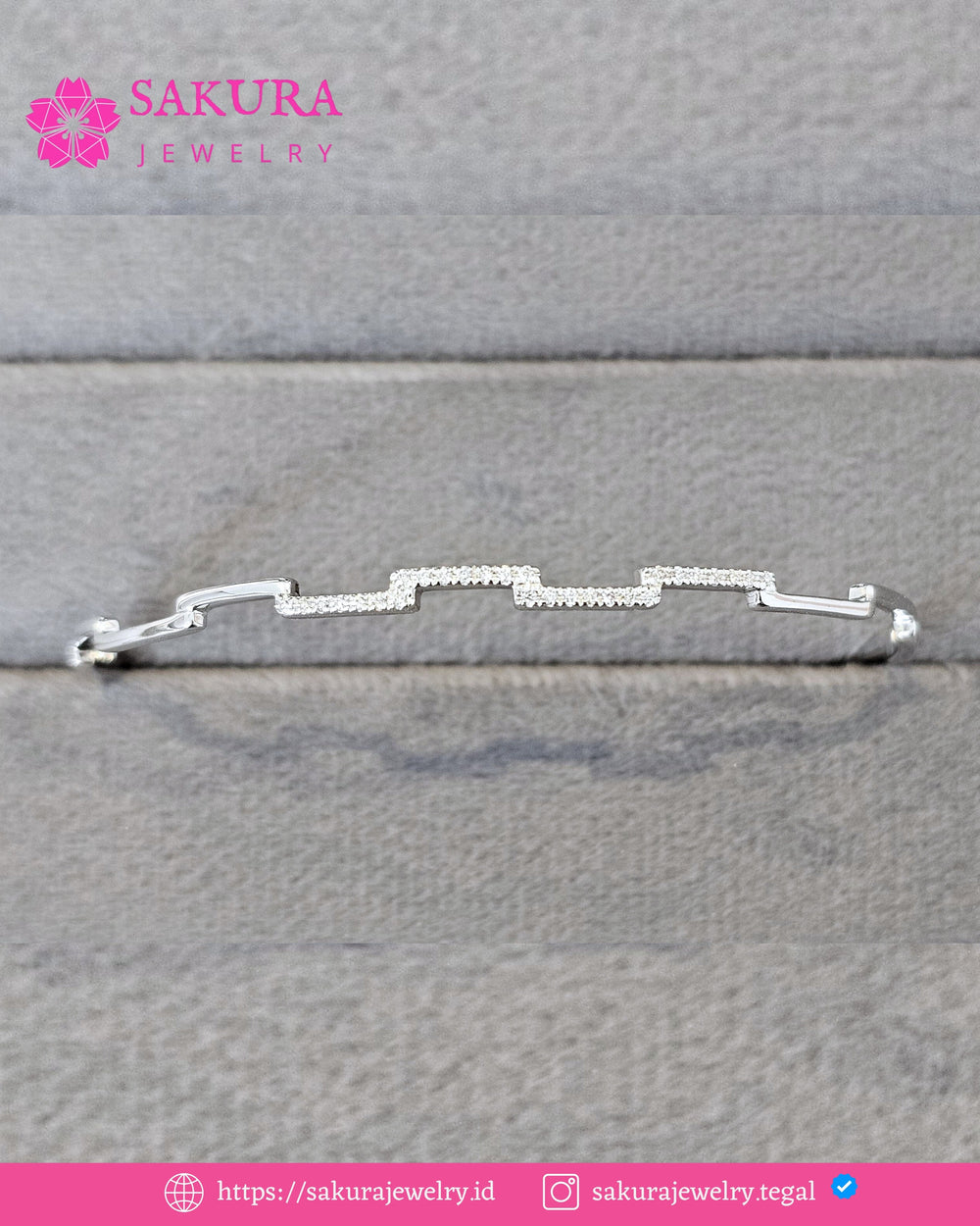 Diamond Bangle Code D6XSKE Berlian Natural