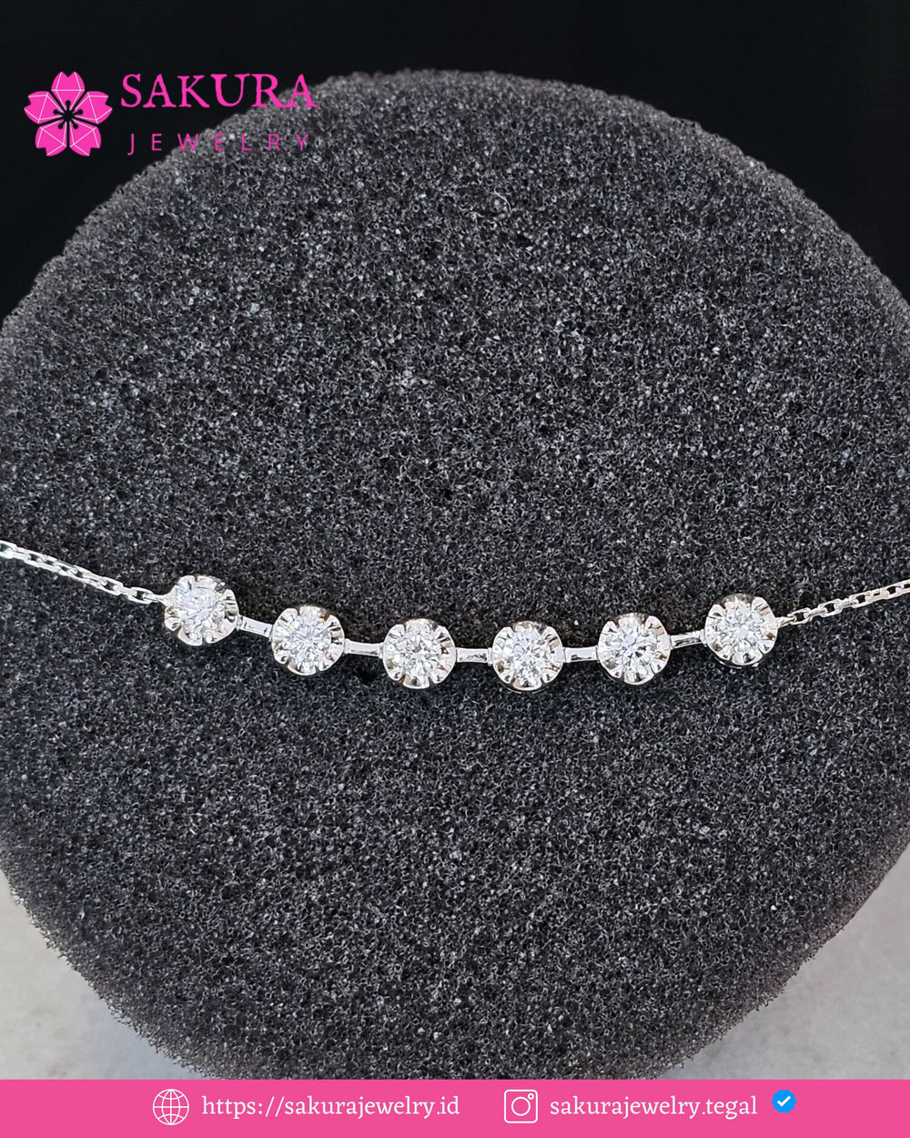 Diamond Bangle Code D6WU2G Berlian Natural
